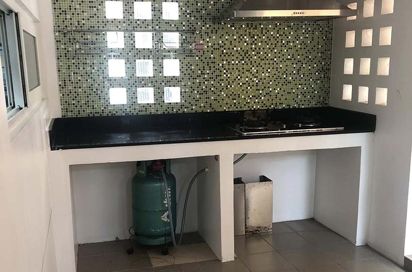 House with Shared Pool in Srinakarin 